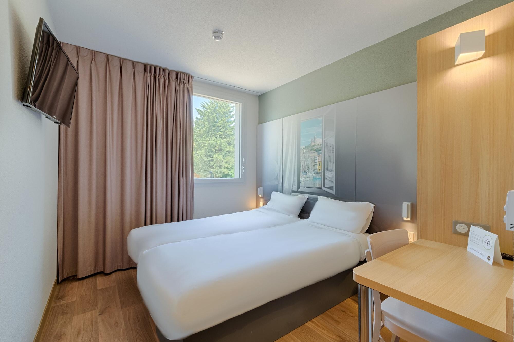 B&B Hotel Le Mans Nord 1 サン・サテュルナン エクステリア 写真