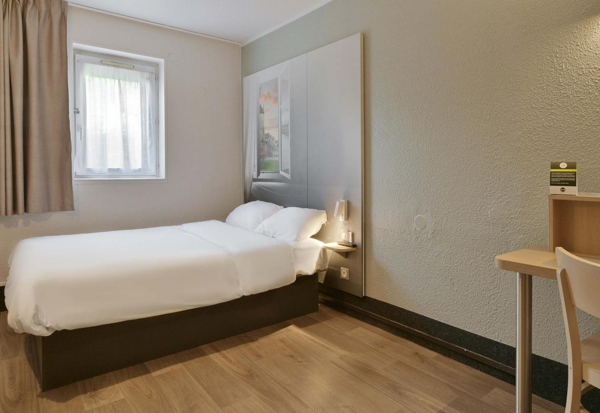 B&B Hotel Le Mans Nord 1 サン・サテュルナン エクステリア 写真